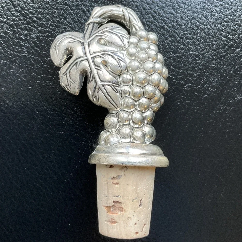 Vintage‎ Cork Bottle Stopper topper Ornate Grape Leaf beautiful MCM HTF Pewter